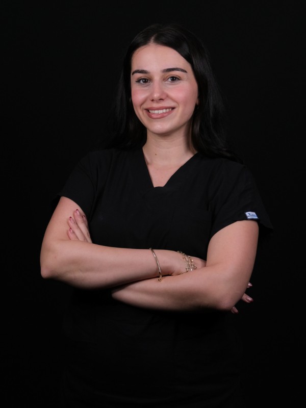 Dt. Nur Küçük